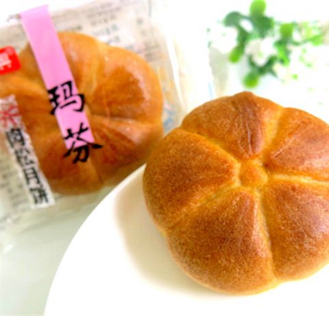黄金兴肉松玛芬月饼